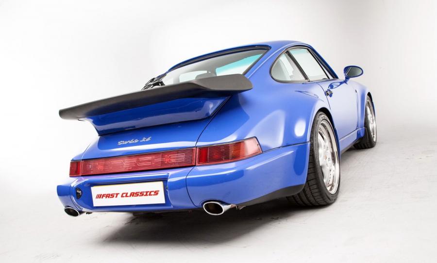  Porsche 911 Turbo 3.6 Coupe 1992 года  (UK) (фото 17 из 40)